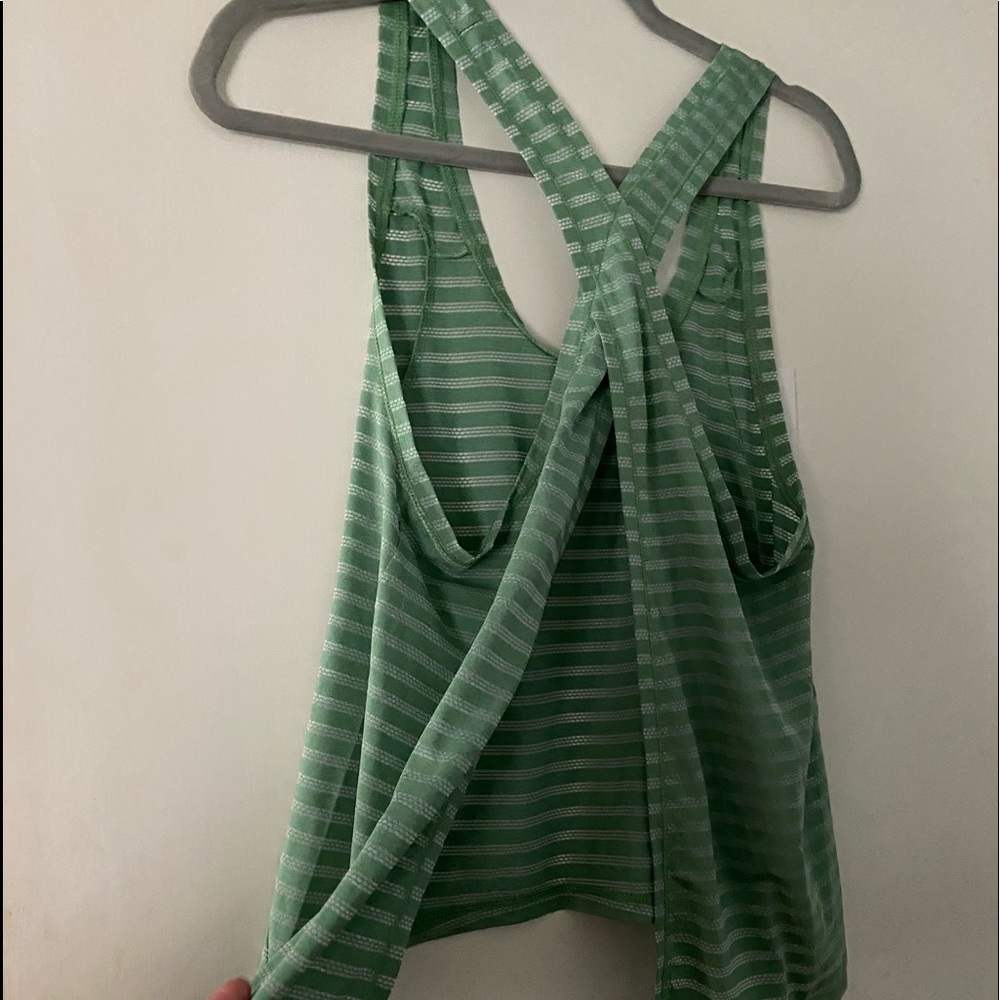 Split back tank
